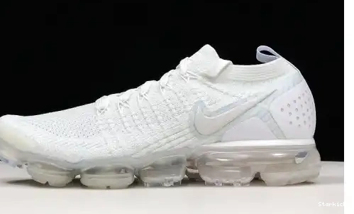 2 GREY WHITE VAPORMAX AIR VAST FLYKNIT 942842-105 0614